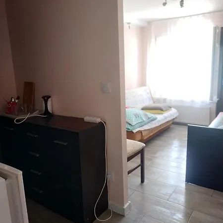 Relax U Janusza Konukevi *